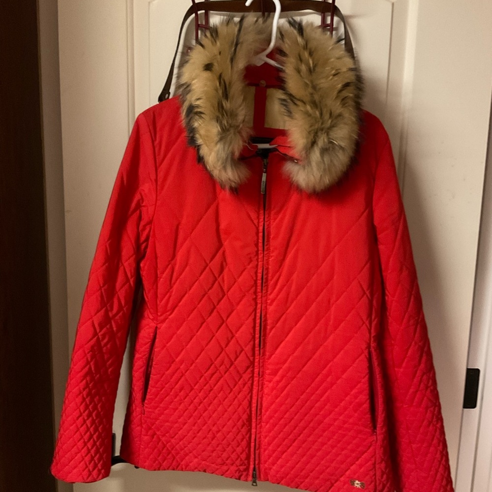 Beautiful Post Card Quilted Jacket w/Removable Fur Collar EUC